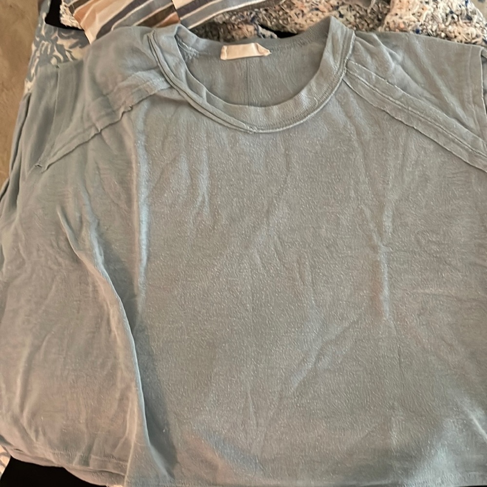 Women’s Size Small Light Blur Cropped Sweater